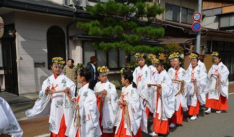 Autumn festival in Takayama